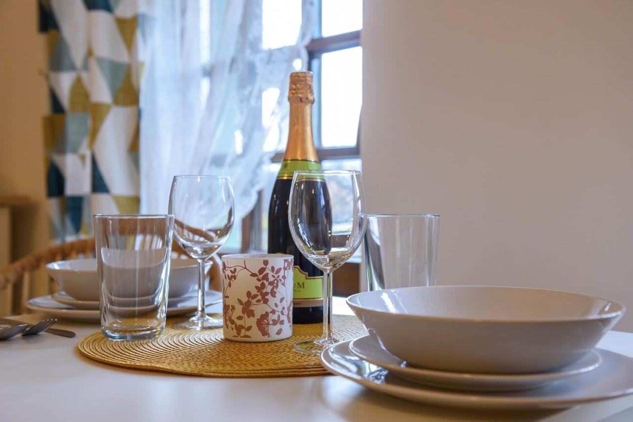 Interbelic Vibe Apartment Cluj-Napoca Ngoại thất bức ảnh