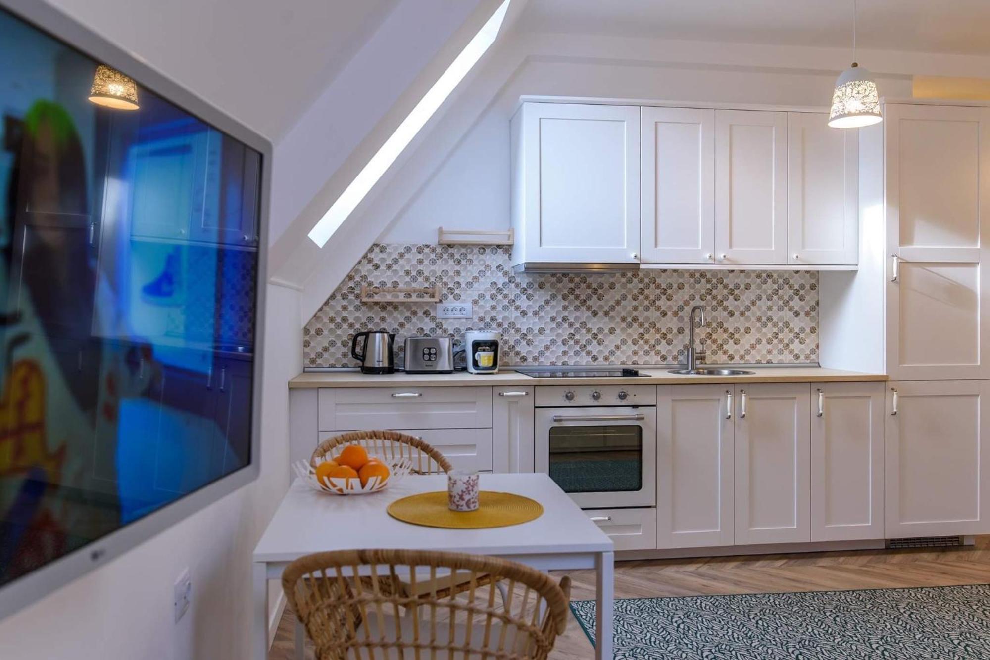 Interbelic Vibe Apartment Cluj-Napoca Phòng bức ảnh